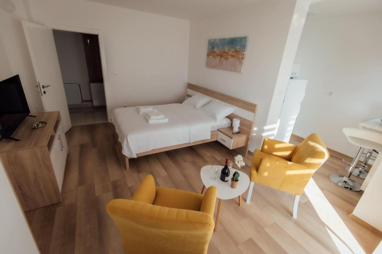 Ferienwohnung La Casa M Vrsac Exterior foto